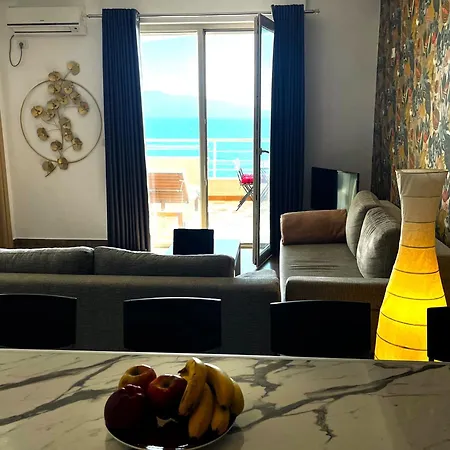 Hygge Seaside With Full Sea View Apartament Saranda