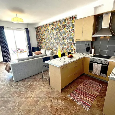 Hygge Seaside With Full Sea View Apartament *