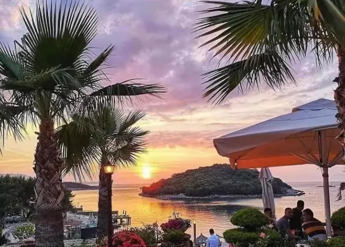 Hygge Seaside With Full Sea View 公寓 Sarandë